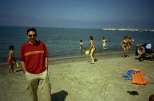 015_15thumb.jpg (10203 bytes)